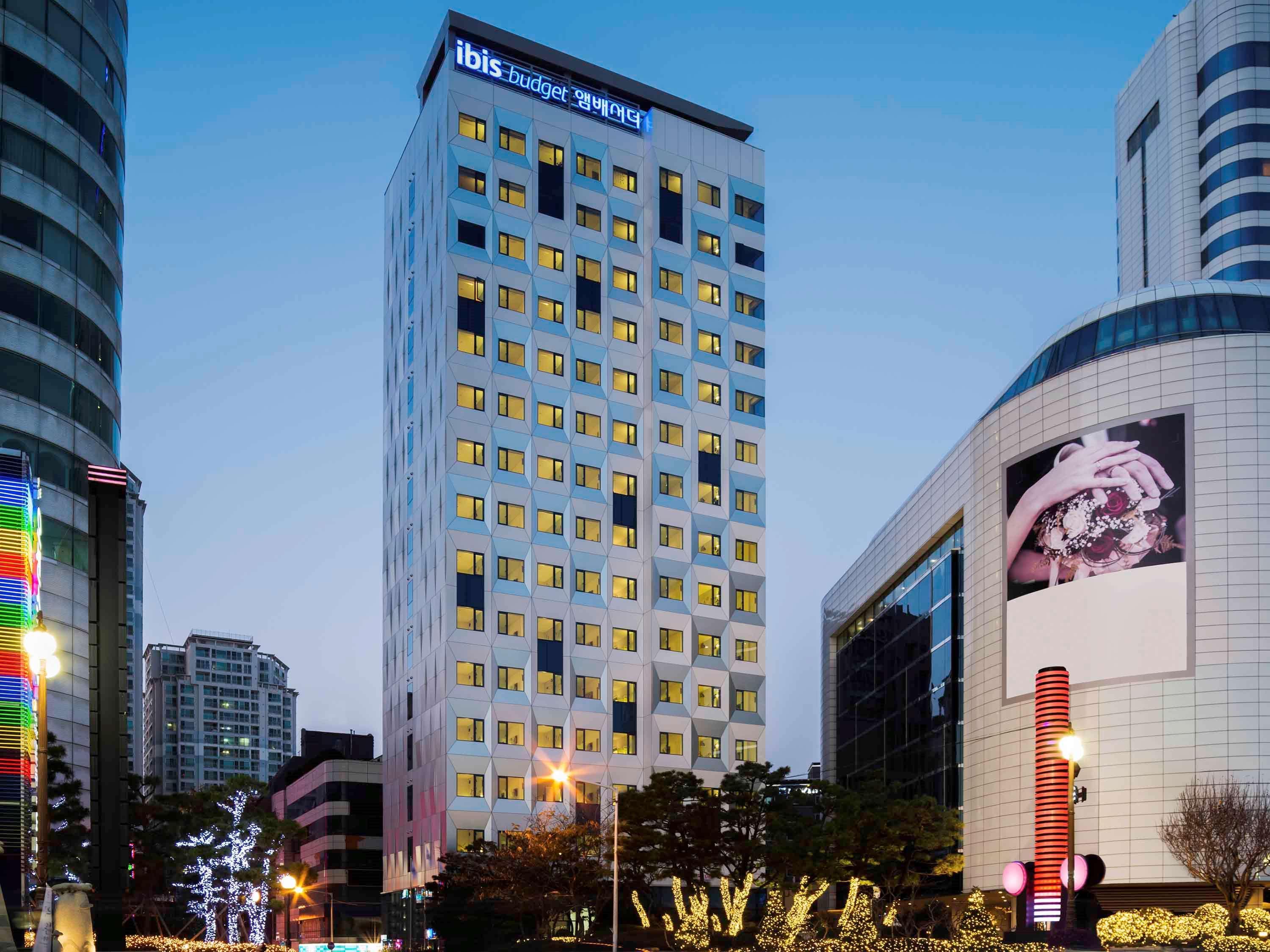ไอบิส บัดเจ็ต แอมบาสซาเดอร์ พูซาน แฮอึนแด Hotel ปูซาน ภายนอก รูปภาพ